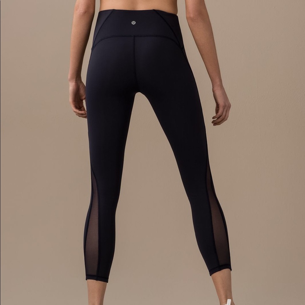 NWT Lululemon Train Times 7/8 Pant